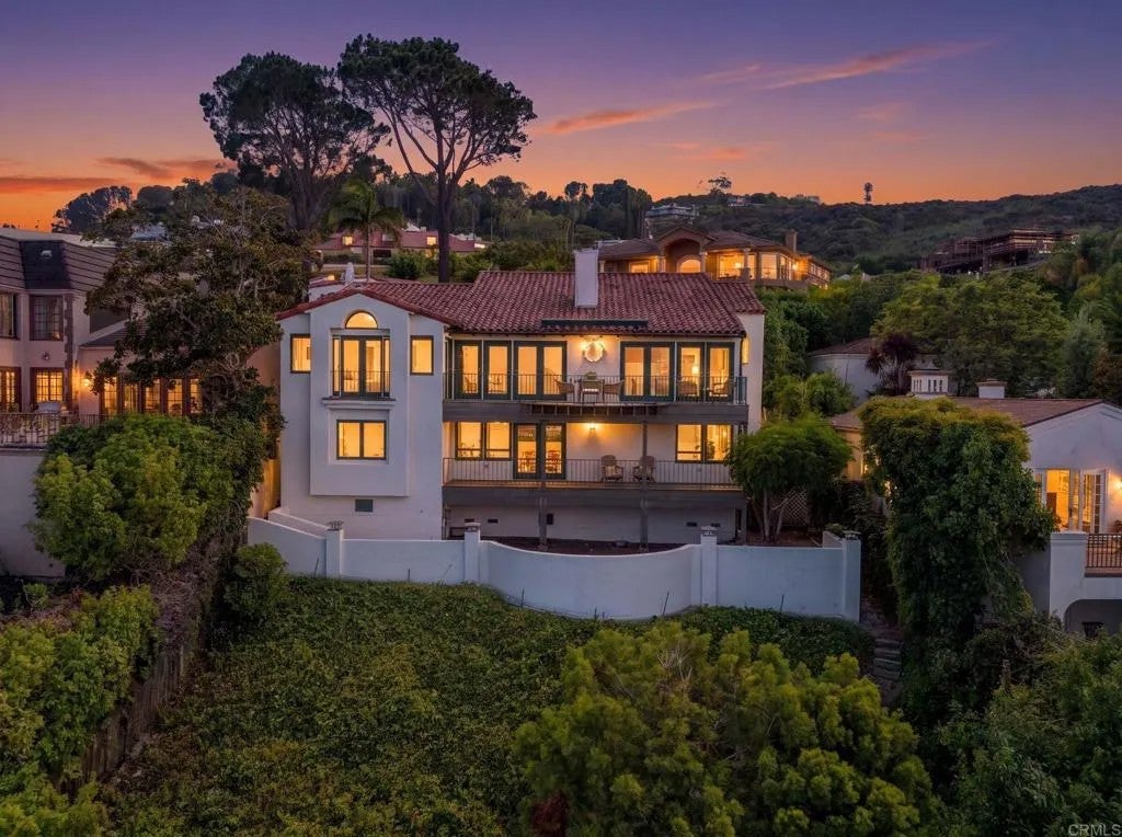 7631 Hillside Drive — photo