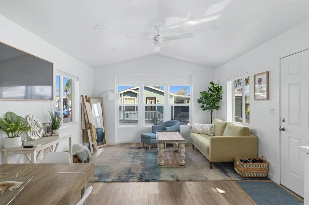 6550 Ponto Drive 14 — photo