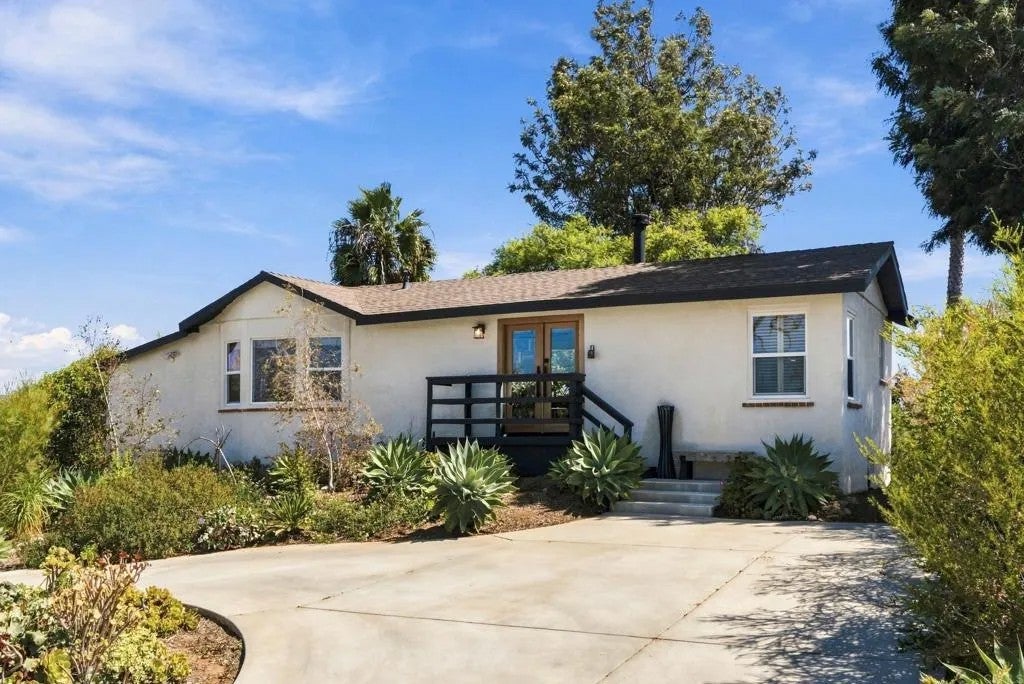 777 Bonita Drive — photo
