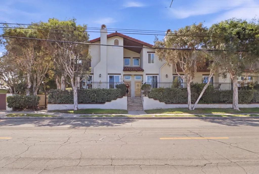 175 Maple Avenue #4, Carlsbad, CA 92008 — photo 3