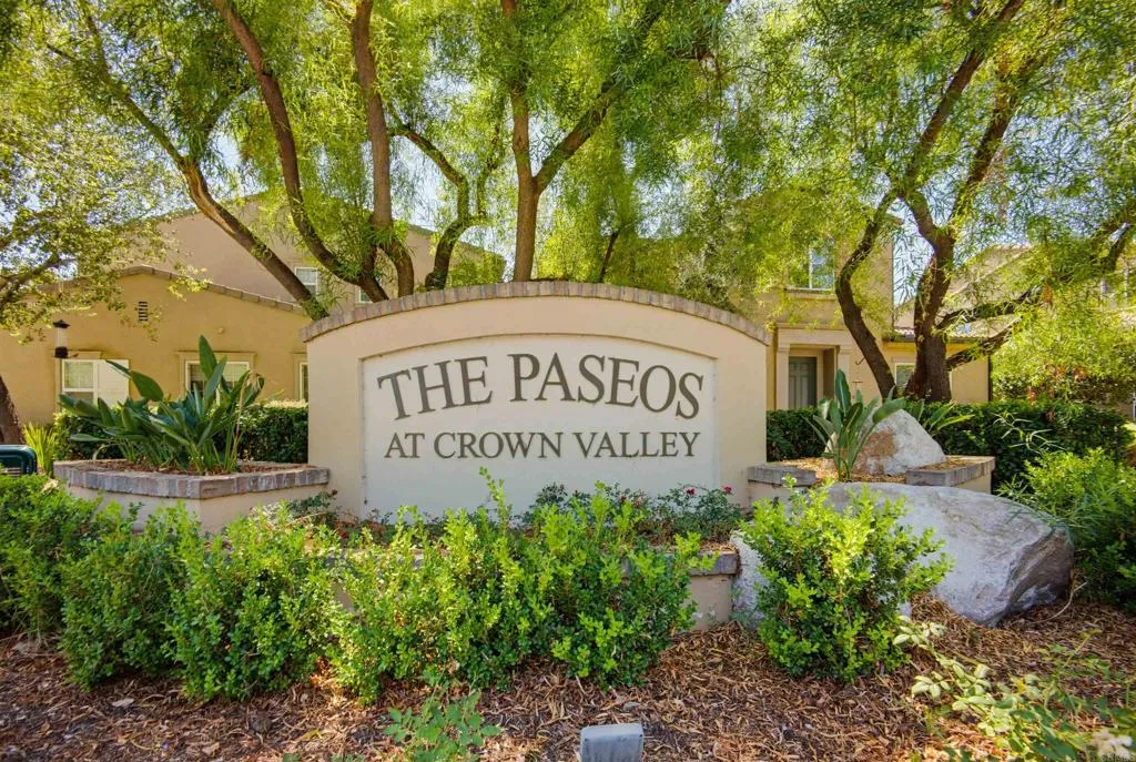 37375 Paseo Tulipa — photo