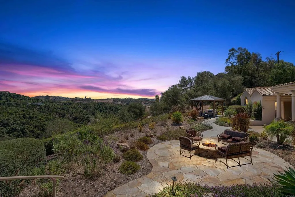 2258 Gird Road, Fallbrook, CA 92028 — photo 3