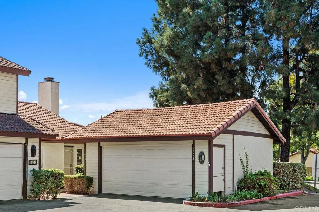 5653 Tumbleweed Way — photo