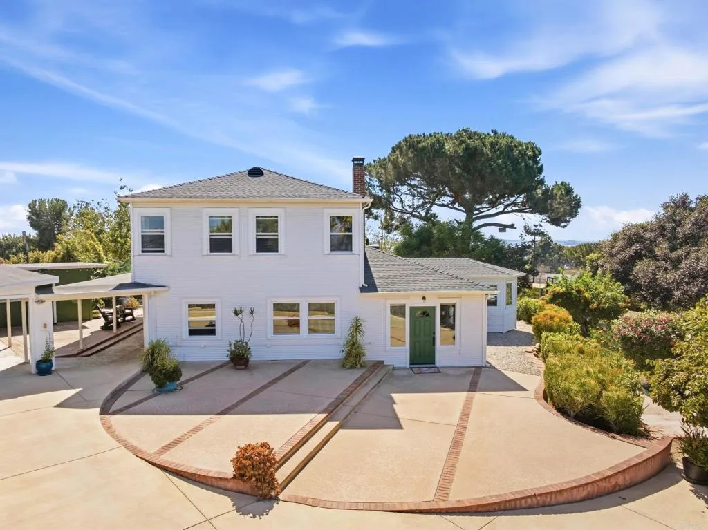 2900 Harris Drive — photo