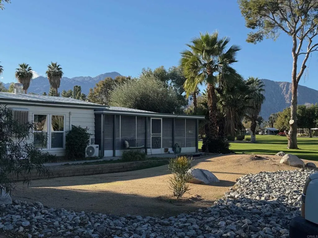 1010 Palm Canyon Unit 264 — photo