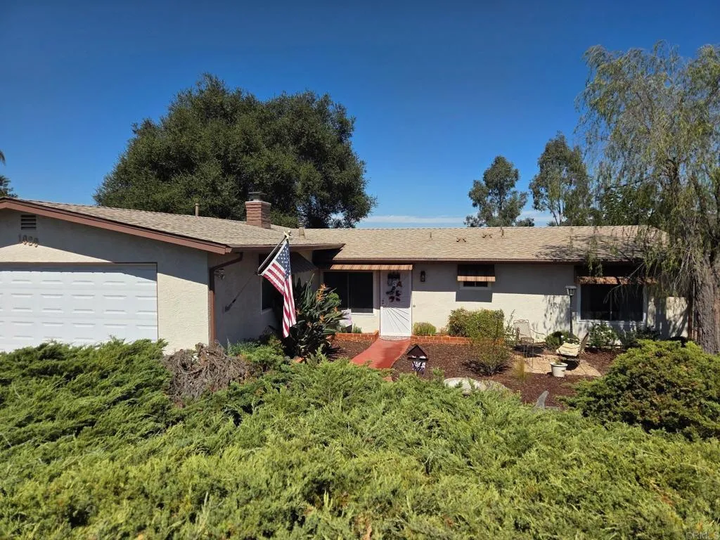 1020 La Solana, Fallbrook, CA 92028 — photo 2
