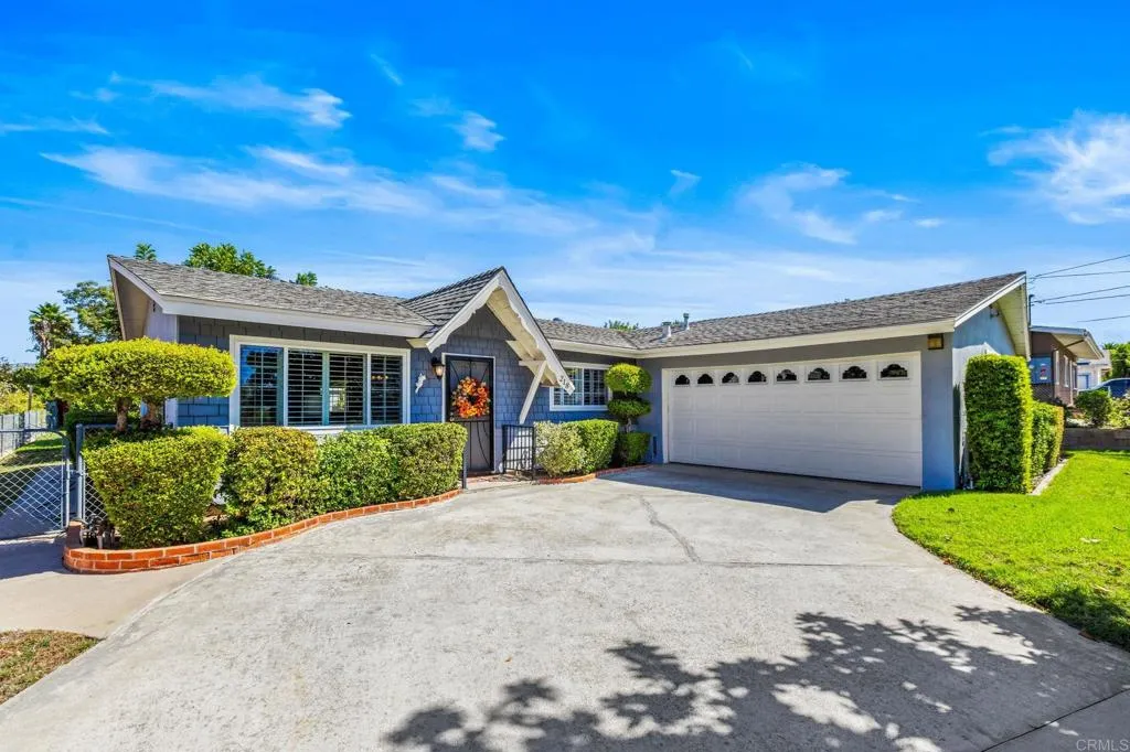 218 N Hayden Drive — photo
