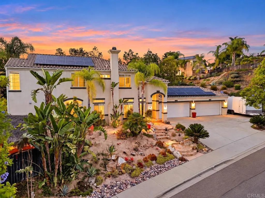 2602 Canyon Crest Drive — photo