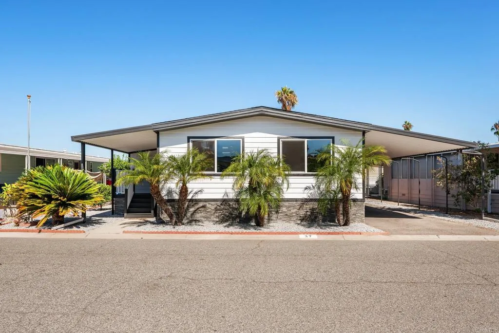 200 N El Camino Real Unit 37 — photo