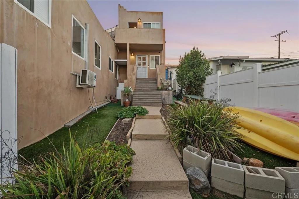720 3rd Street, Encinitas, CA 92024 — photo 3