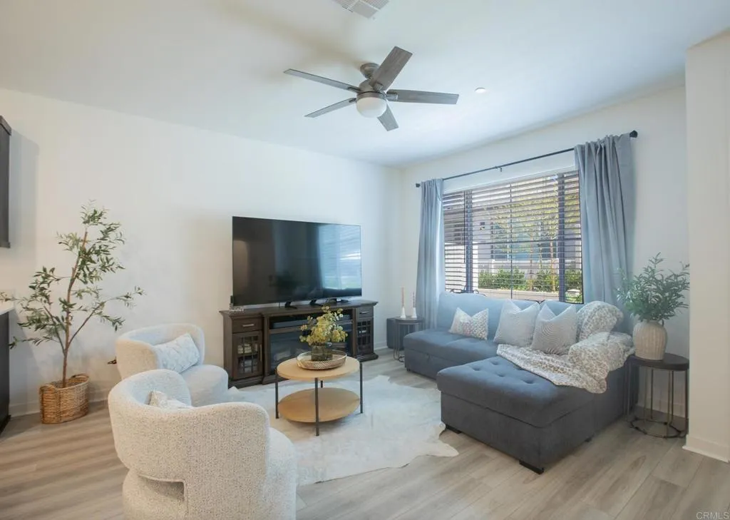 308 Seedling Way, Fallbrook, CA 92028 — photo 3