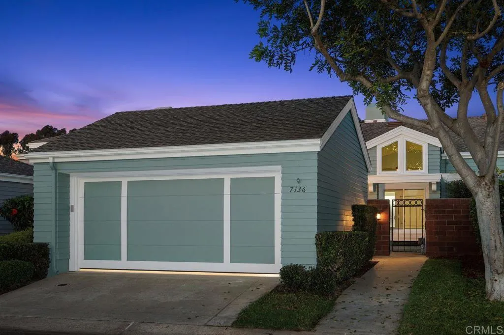 7136 Lantana — photo