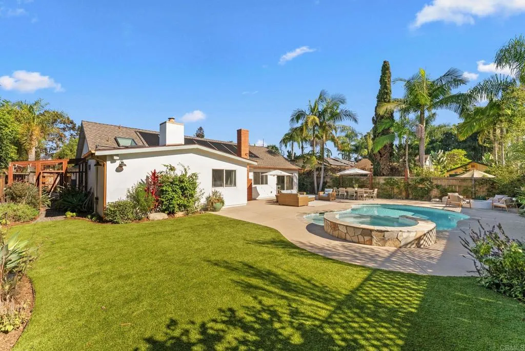 1830 Eucalyptus Avenue, Encinitas, CA 92024 — photo 2