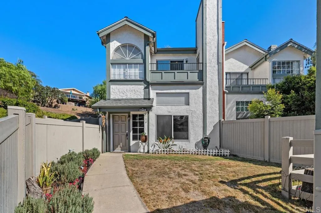 8775 Spring Canyon Drive — photo