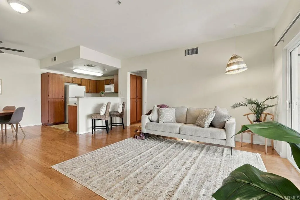 44802 Adam Lane — photo