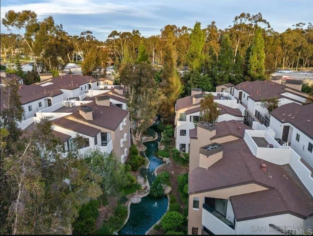 9709 Mesa Springs Way Unit 211 — photo