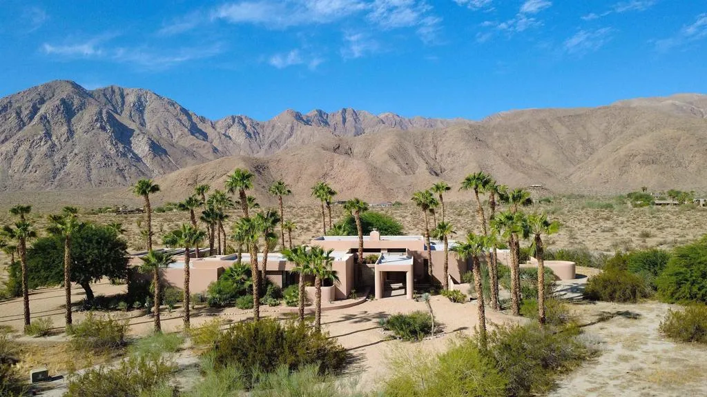 752 Indian Head Ranch Road — photo