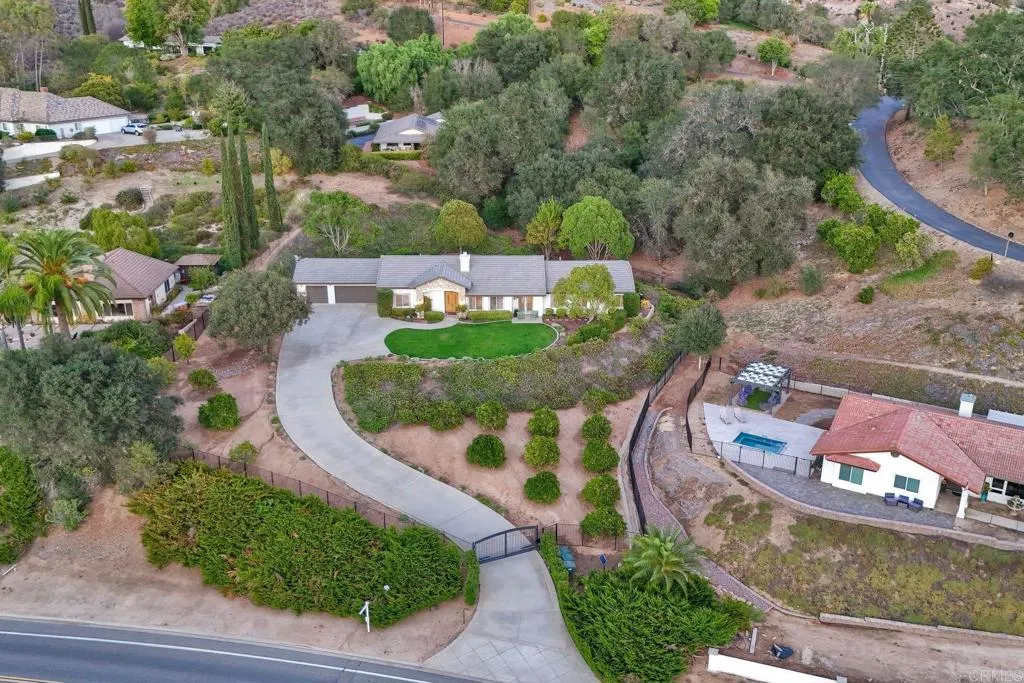 2710 Gird Road, Fallbrook, CA 92028 — photo 3