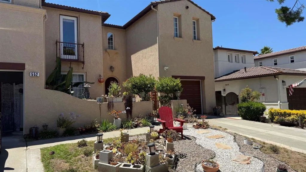552 Echo Lane, San Marcos, CA 92078 — photo 2