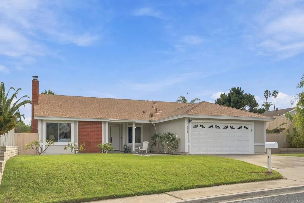 1311 Walnutview Drive, Encinitas, CA 92024 — photo 2
