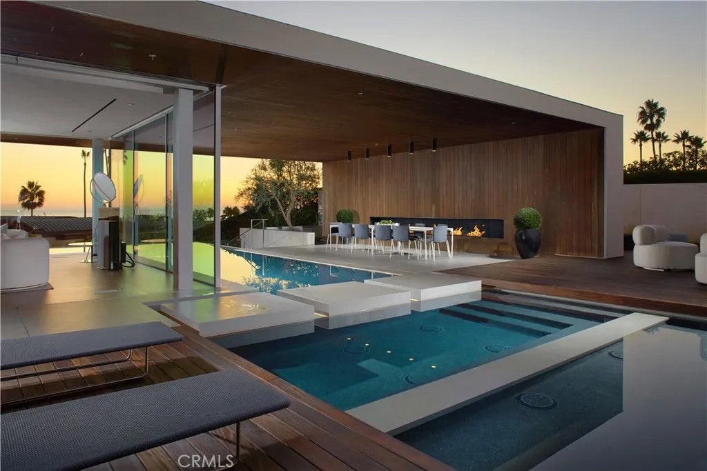 2460 Monaco Drive — photo