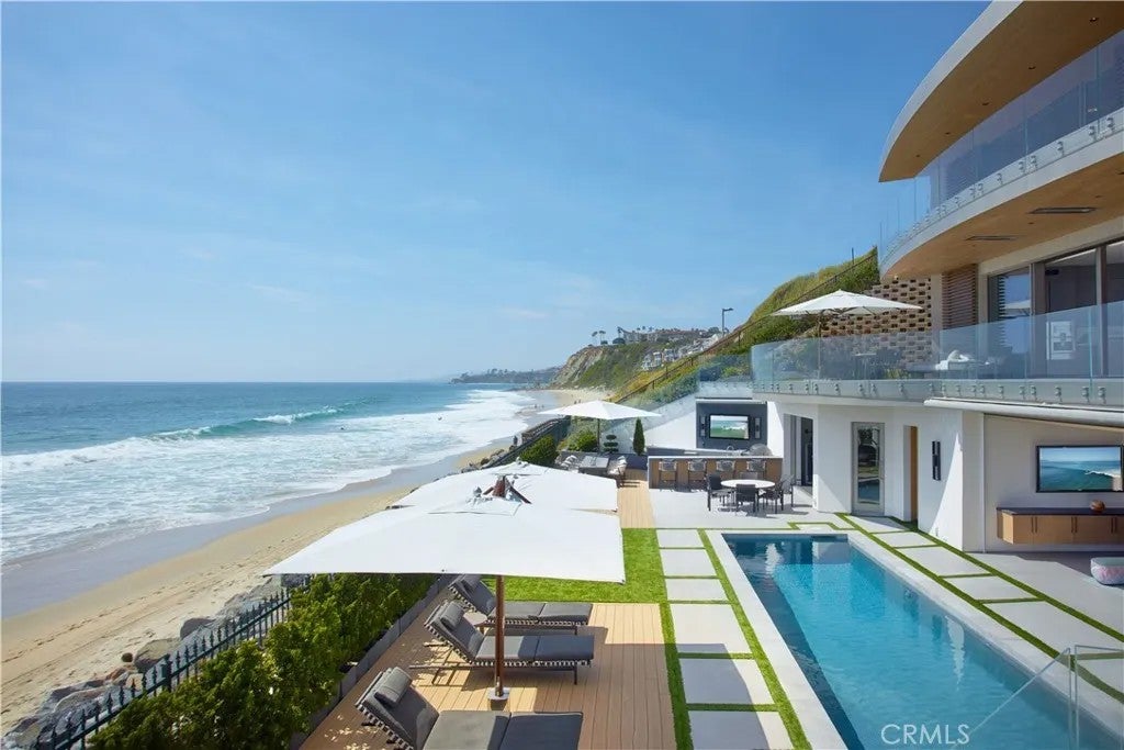 55 Strand Beach Drive — photo