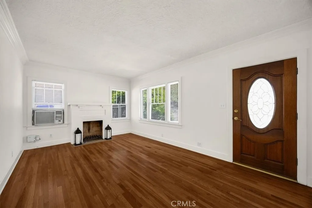 1068 E 9th Street, Upland, CA 91786 — photo 3