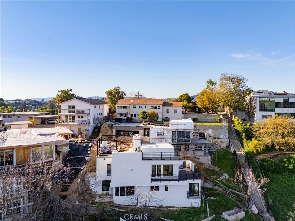 2265 Fair Oak View — photo
