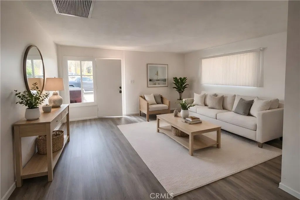 51049 Eisenhower C — photo