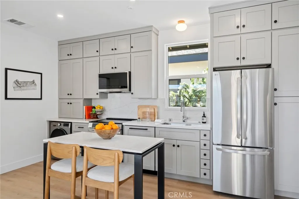 314 E 16th #C, Costa Mesa, CA 92627 — photo 2