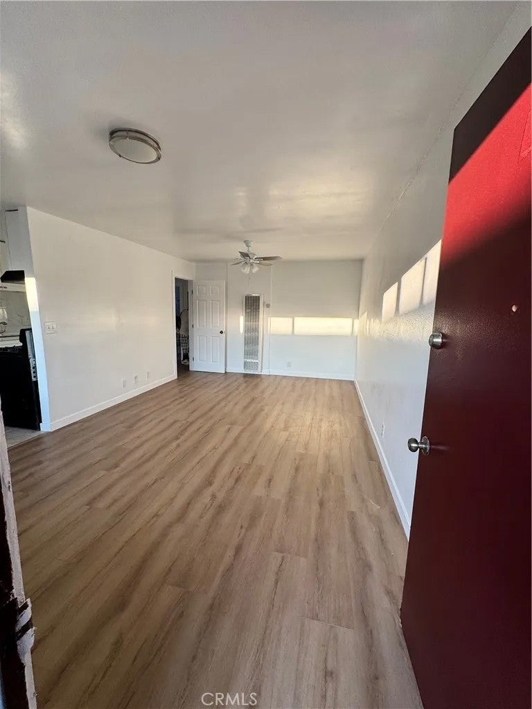 1333 W Walnut — photo