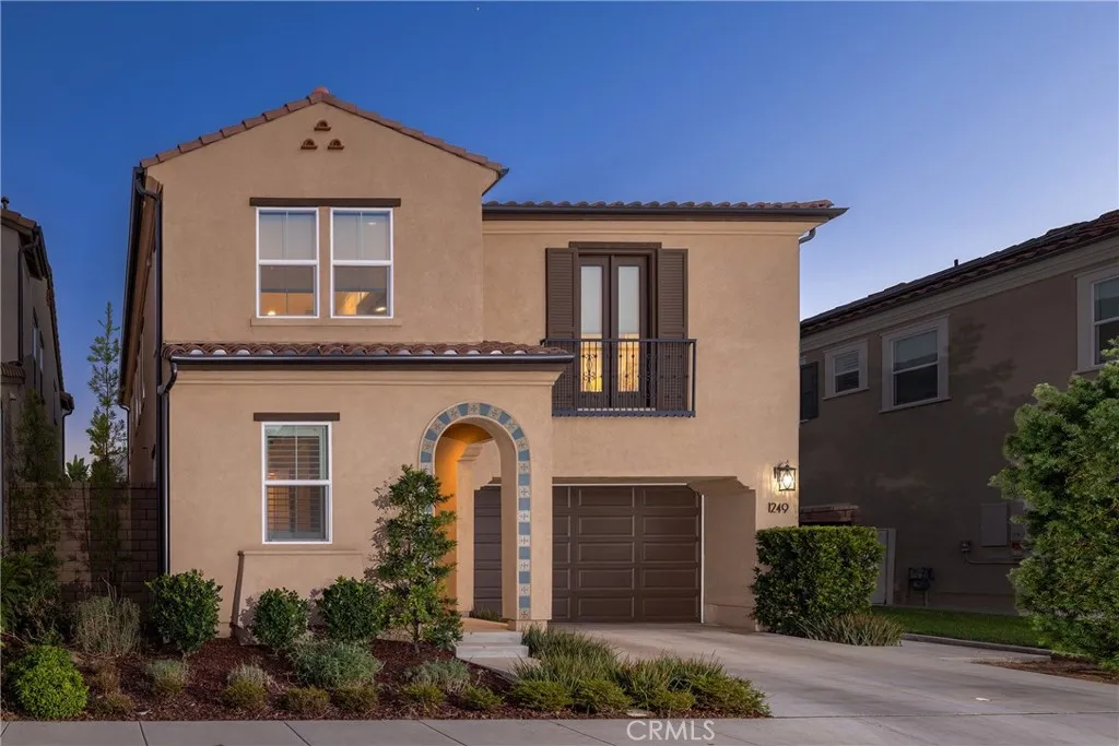 1249 E Providence Loop, Placentia, CA 92870