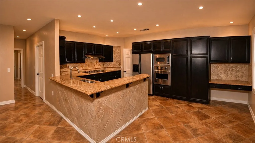 5807 E Sandstone Court, Orange, CA 92869 — photo 2