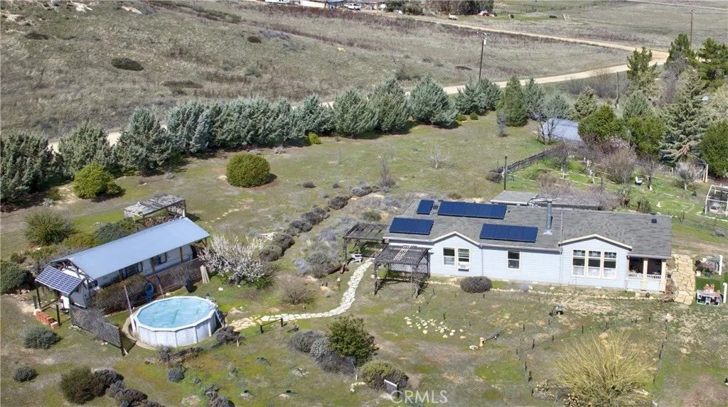 14451 Dorris Road — photo
