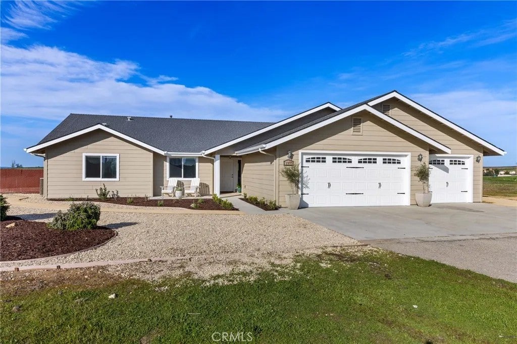 5995 Black Tail Place — photo