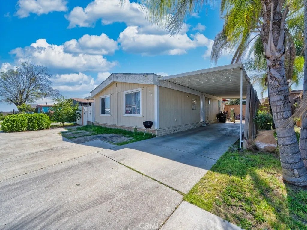 700 S Shafter 20 — photo