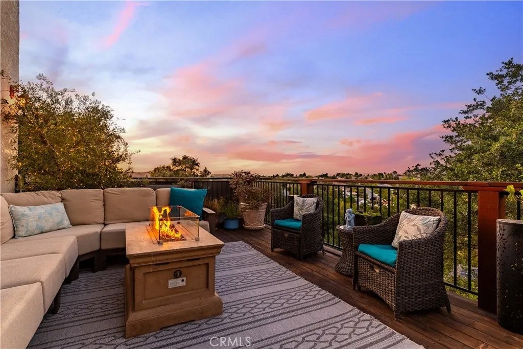 609 Shannon Hill Drive — photo