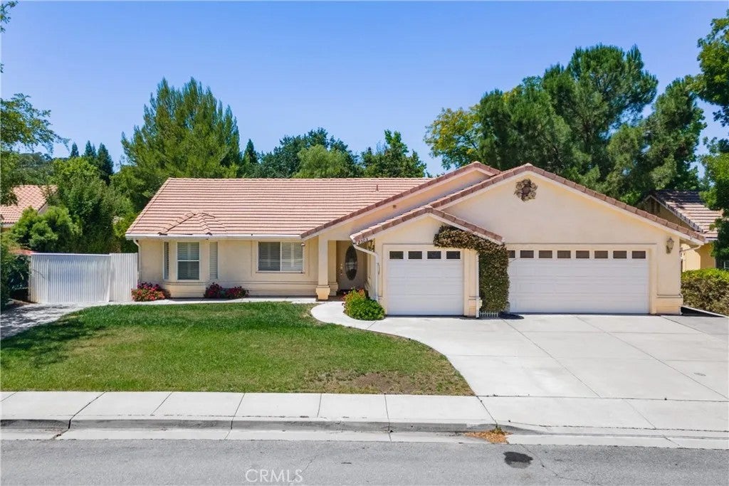 2503 Starling Drive — photo