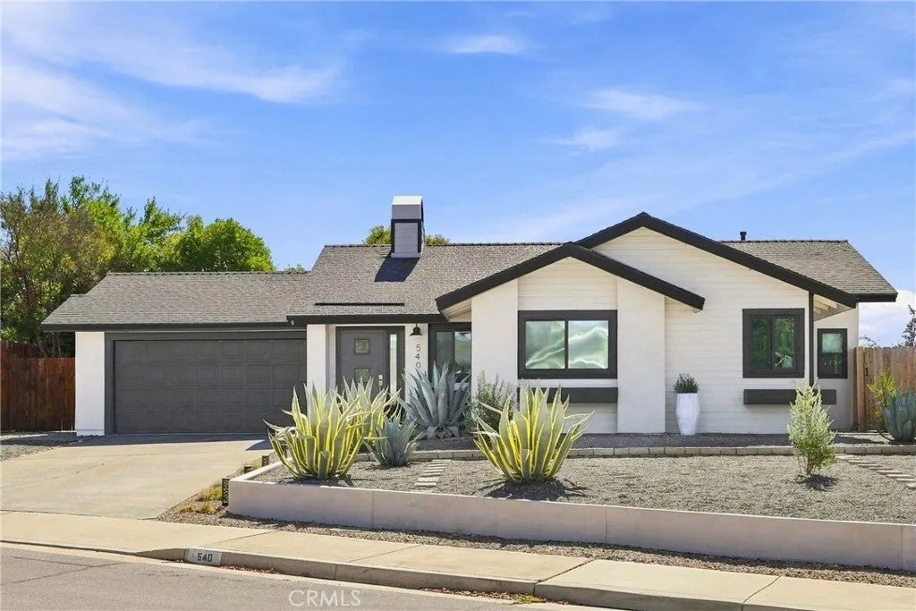540 Chumash Court — photo