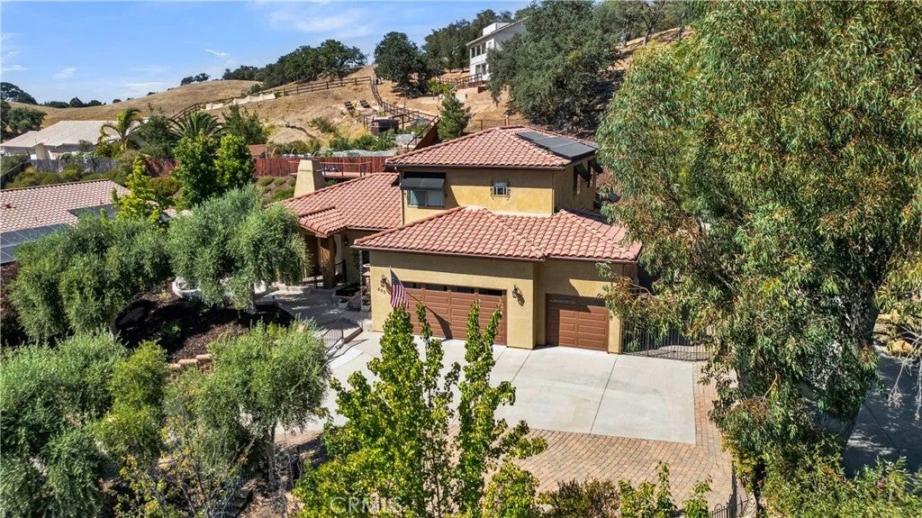 503 Red River Drive — photo