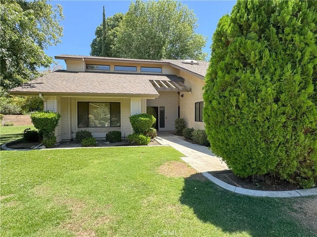 2200 El Portal Drive 9 — photo