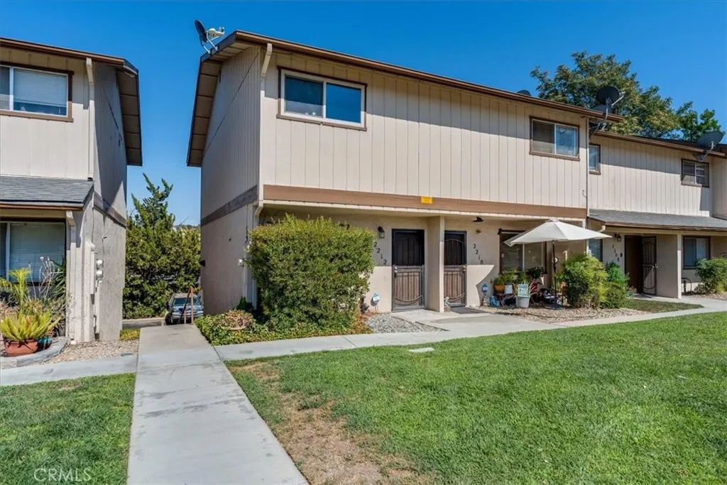 2212 Pine, Paso Robles, CA 93446 — photo 3