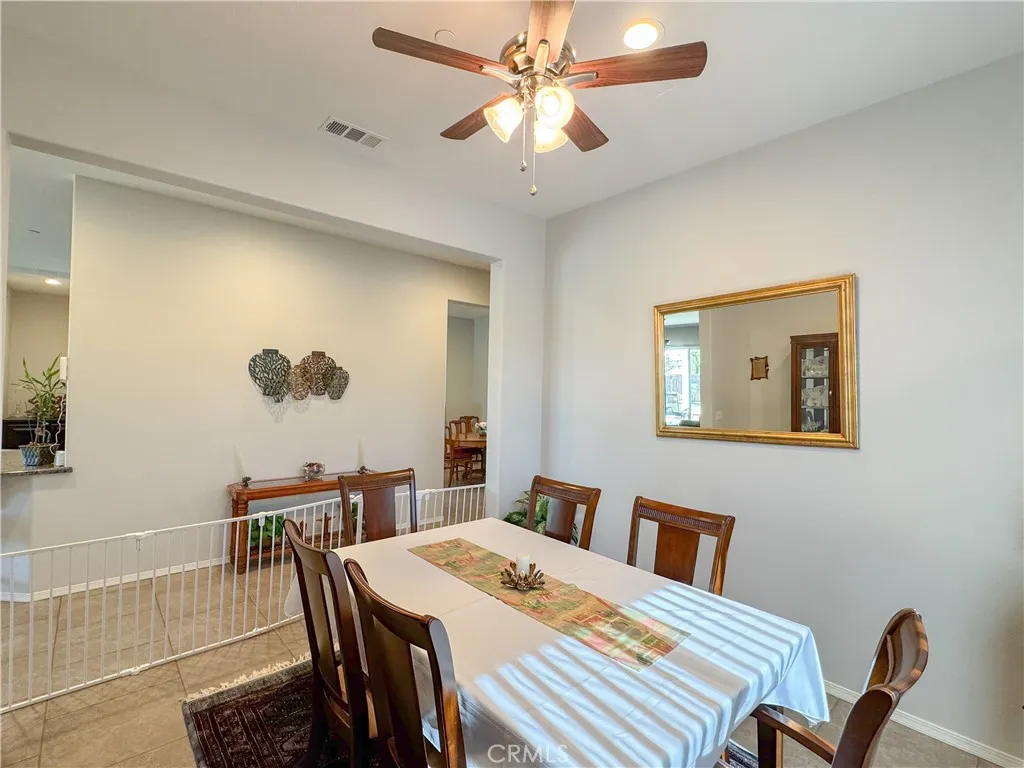 9809 Naples, Bakersfield, CA 93306 — photo 3