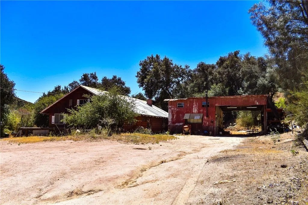 4169 Stagecoach Canyon — photo