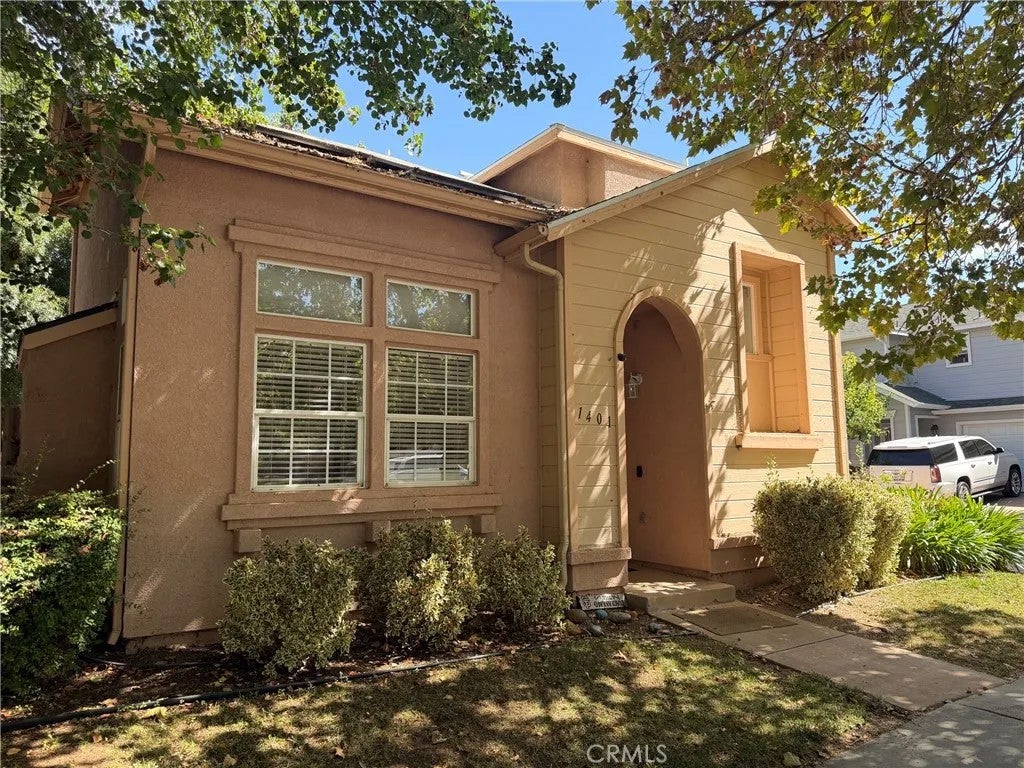 1401 Stoney Creek — photo