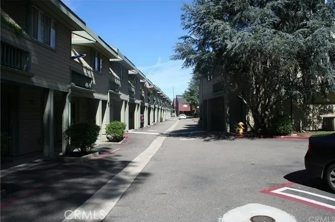 1185 E Foothill Unit 30 — photo