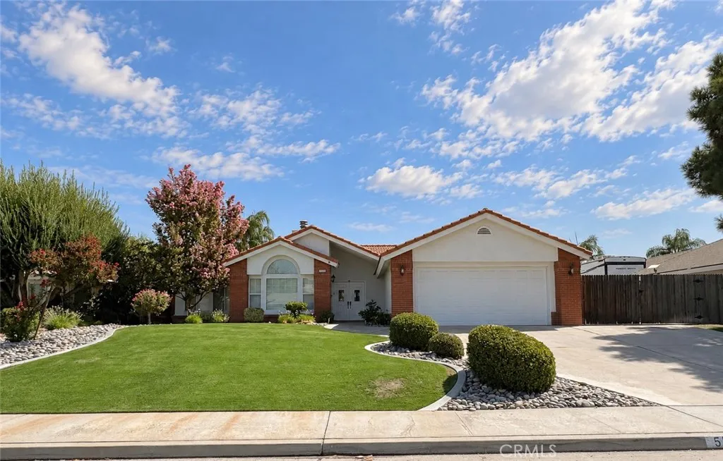 5508 Danbury Court — photo