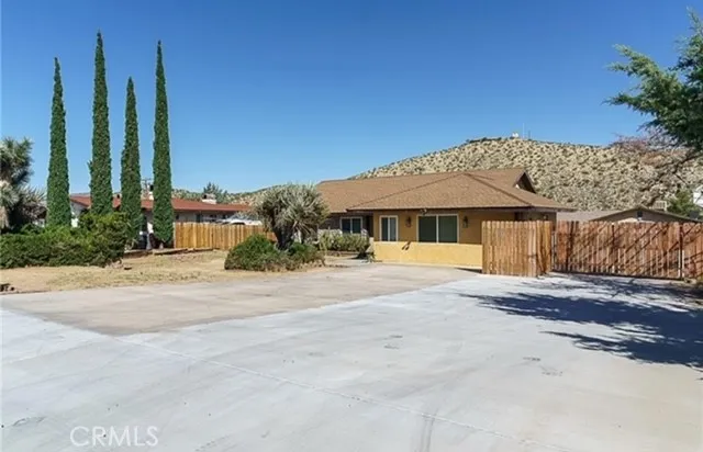 57866 Desert Gold Drive — photo