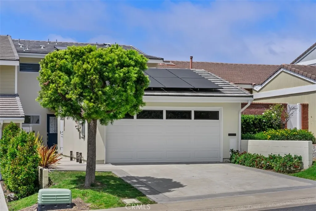 24065 Windward Drive — photo
