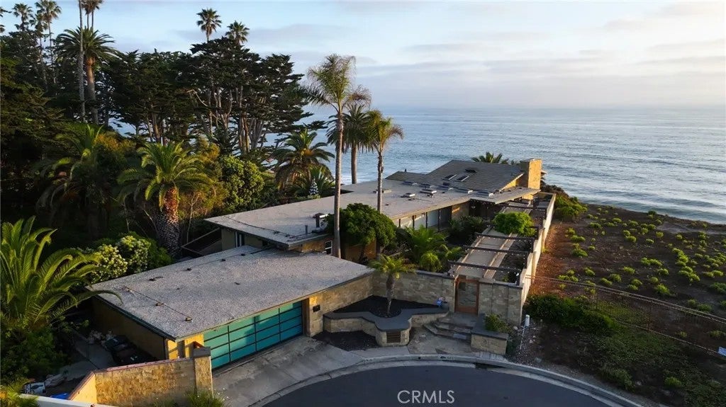 405 Calle Alicia — photo